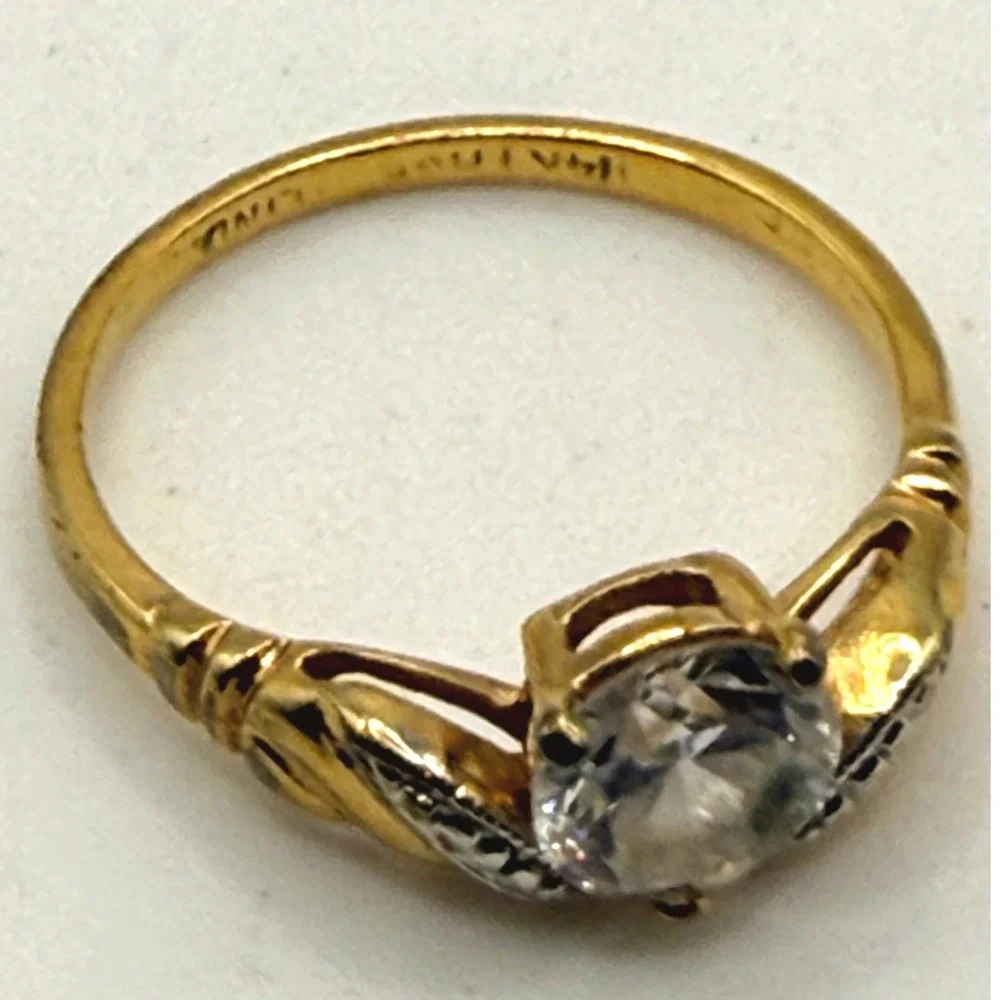 Lind 14K HGE Two Tone Round Cut Clear Stone Vintage Style Ring Size 7.75